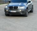 Серый БМВ Х5, объемом двигателя 3 л и пробегом 300 тыс. км за 11500 $, фото 1 на Automoto.ua