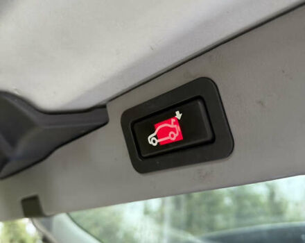 Серый БМВ Х5, объемом двигателя 3 л и пробегом 223 тыс. км за 13499 $, фото 31 на Automoto.ua