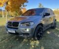 Серый БМВ Х5, объемом двигателя 4.8 л и пробегом 197 тыс. км за 12000 $, фото 3 на Automoto.ua