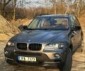 Серый БМВ Х5, объемом двигателя 3 л и пробегом 260 тыс. км за 7839 $, фото 1 на Automoto.ua
