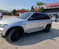 Серый БМВ Х5, объемом двигателя 3 л и пробегом 382 тыс. км за 15500 $, фото 1 на Automoto.ua