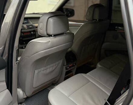 Сірий БМВ Х5, об'ємом двигуна 3 л та пробігом 250 тис. км за 14500 $, фото 20 на Automoto.ua