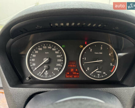 Серый БМВ Х5, объемом двигателя 3 л и пробегом 283 тыс. км за 13950 $, фото 42 на Automoto.ua