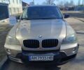 Серый БМВ Х5, объемом двигателя 3 л и пробегом 250 тыс. км за 10199 $, фото 1 на Automoto.ua