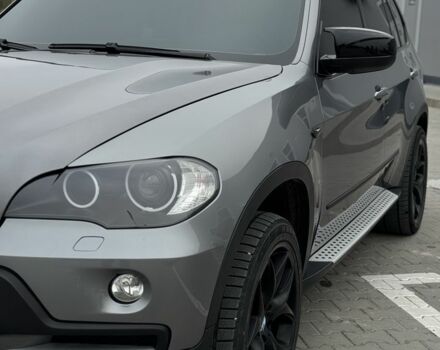 Серый БМВ Х5, объемом двигателя 3 л и пробегом 287 тыс. км за 12700 $, фото 9 на Automoto.ua