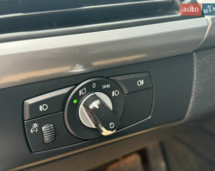 Серый БМВ Х5, объемом двигателя 3 л и пробегом 235 тыс. км за 17500 $, фото 19 на Automoto.ua