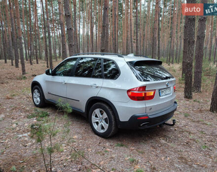 Серый БМВ Х5, объемом двигателя 3 л и пробегом 294 тыс. км за 17500 $, фото 9 на Automoto.ua