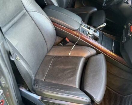 Серый БМВ Х5, объемом двигателя 4.8 л и пробегом 197 тыс. км за 12000 $, фото 17 на Automoto.ua