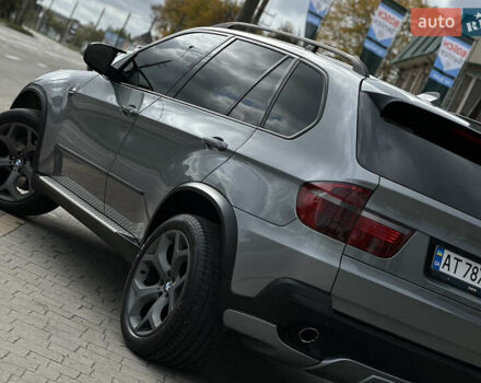 Серый БМВ Х5, объемом двигателя 3 л и пробегом 360 тыс. км за 15750 $, фото 14 на Automoto.ua