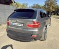 Серый БМВ Х5, объемом двигателя 3 л и пробегом 437 тыс. км за 14800 $, фото 3 на Automoto.ua