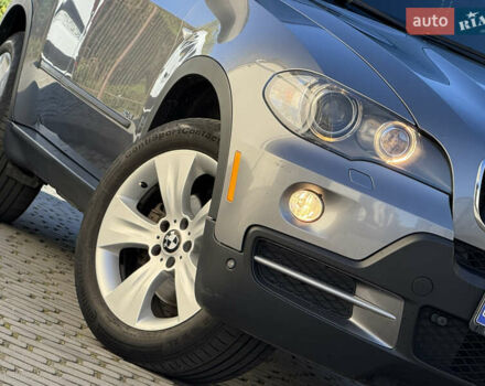 Сірий БМВ Х5, об'ємом двигуна 3 л та пробігом 260 тис. км за 11700 $, фото 5 на Automoto.ua