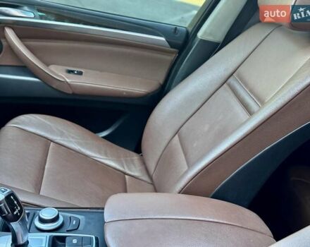 Серый БМВ Х5, объемом двигателя 3 л и пробегом 187 тыс. км за 9750 $, фото 15 на Automoto.ua