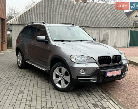Серый БМВ Х5, объемом двигателя 3 л и пробегом 235 тыс. км за 17500 $, фото 4 на Automoto.ua