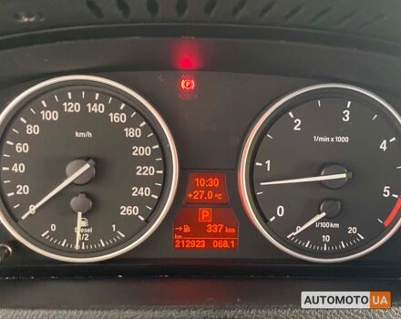 Серый БМВ Х5, объемом двигателя 3 л и пробегом 212 тыс. км за 15000 $, фото 21 на Automoto.ua