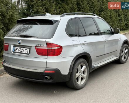 Серый БМВ Х5, объемом двигателя 3 л и пробегом 223 тыс. км за 13499 $, фото 3 на Automoto.ua