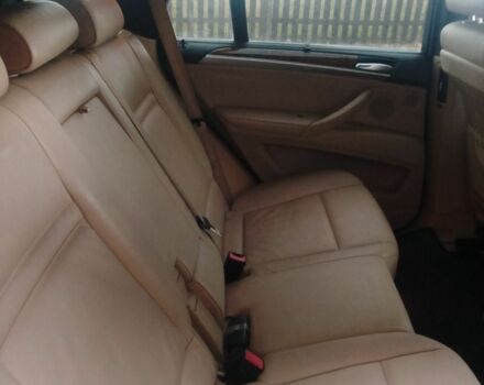 Сірий БМВ Х5, об'ємом двигуна 3 л та пробігом 300 тис. км за 8121 $, фото 5 на Automoto.ua