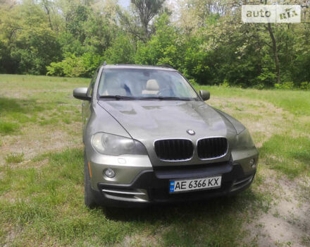 Серый БМВ Х5, объемом двигателя 3 л и пробегом 228 тыс. км за 10300 $, фото 4 на Automoto.ua