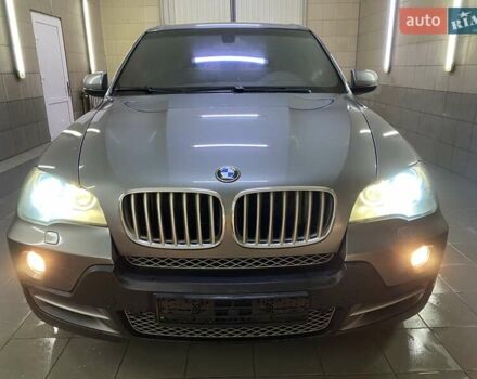 Серый БМВ Х5, объемом двигателя 3 л и пробегом 200 тыс. км за 13999 $, фото 18 на Automoto.ua