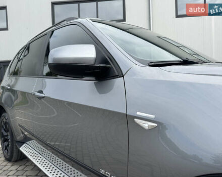 Серый БМВ Х5, объемом двигателя 3 л и пробегом 283 тыс. км за 13950 $, фото 5 на Automoto.ua