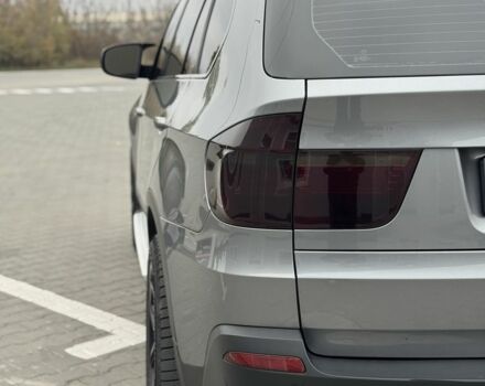 Серый БМВ Х5, объемом двигателя 3 л и пробегом 287 тыс. км за 12700 $, фото 7 на Automoto.ua