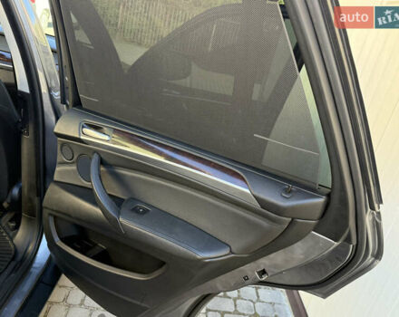 Сірий БМВ Х5, об'ємом двигуна 3 л та пробігом 260 тис. км за 11700 $, фото 51 на Automoto.ua