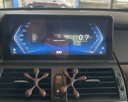 Серый БМВ Х5, объемом двигателя 3 л и пробегом 330 тыс. км за 14000 $, фото 4 на Automoto.ua