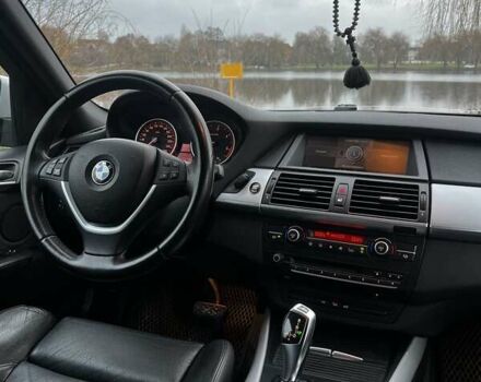 Сірий БМВ Х5, об'ємом двигуна 2.99 л та пробігом 323 тис. км за 15000 $, фото 8 на Automoto.ua