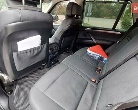 Серый БМВ Х5, объемом двигателя 3 л и пробегом 329 тыс. км за 14500 $, фото 13 на Automoto.ua