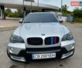 Серый БМВ Х5, объемом двигателя 3 л и пробегом 329 тыс. км за 14500 $, фото 1 на Automoto.ua