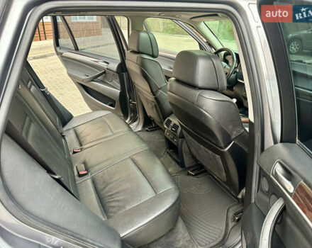 Серый БМВ Х5, объемом двигателя 4.8 л и пробегом 291 тыс. км за 10900 $, фото 44 на Automoto.ua