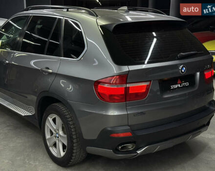 БМВ Х5 2009 в Одессе на Automoto.ua Серый БМВ Х5, объемом двигателя 4.8 л и пробегом 291 тыс. км за 9500 $, фото 11 на Automoto.ua