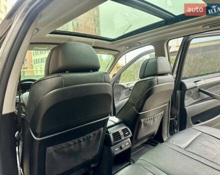 Серый БМВ Х5, объемом двигателя 4.8 л и пробегом 291 тыс. км за 10900 $, фото 43 на Automoto.ua