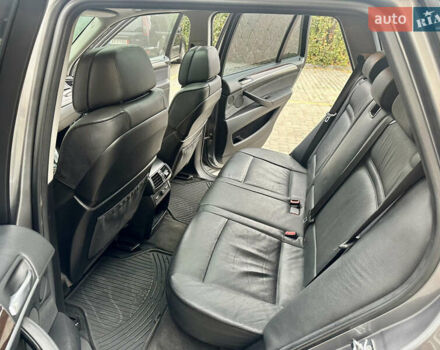 Серый БМВ Х5, объемом двигателя 4.8 л и пробегом 291 тыс. км за 10900 $, фото 39 на Automoto.ua