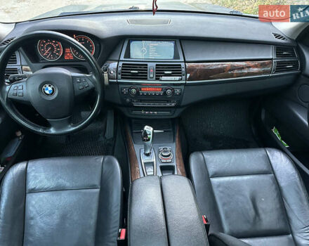 Серый БМВ Х5, объемом двигателя 3 л и пробегом 265 тыс. км за 12000 $, фото 21 на Automoto.ua