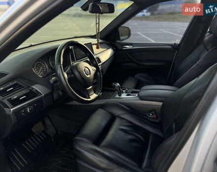 Серый БМВ Х5, объемом двигателя 3 л и пробегом 348 тыс. км за 17900 $, фото 24 на Automoto.ua