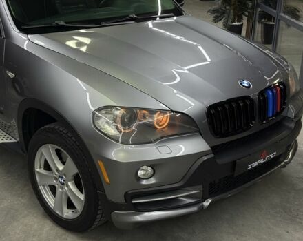 БМВ Х5 2009 в Одессе на Automoto.ua Серый БМВ Х5, объемом двигателя 4.8 л и пробегом 291 тыс. км за 9500 $, фото 1 на Automoto.ua