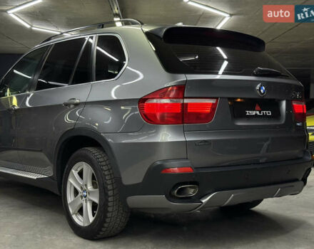 БМВ Х5 2009 в Одессе на Automoto.ua Серый БМВ Х5, объемом двигателя 4.8 л и пробегом 291 тыс. км за 9500 $, фото 12 на Automoto.ua