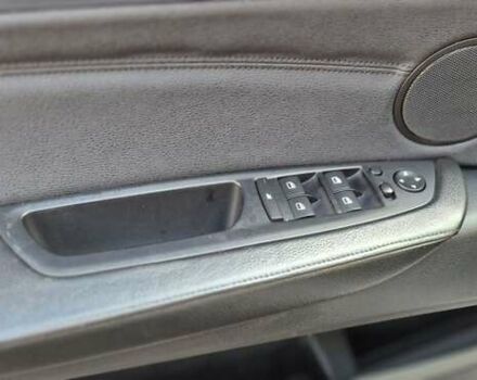 Серый БМВ Х5, объемом двигателя 3 л и пробегом 267 тыс. км за 11200 $, фото 15 на Automoto.ua