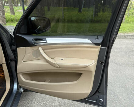 БМВ Х5 2009 в Киеве на Automoto.ua Серый БМВ Х5, объемом двигателя 3 л и пробегом 250 тыс. км за 20000 $, фото 7 на Automoto.ua