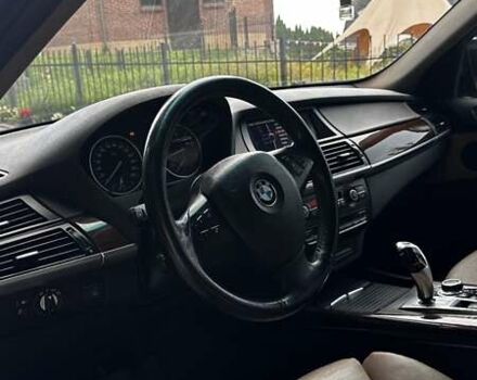 Сірий БМВ Х5, об'ємом двигуна 3 л та пробігом 250 тис. км за 14500 $, фото 16 на Automoto.ua