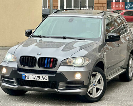 Серый БМВ Х5, объемом двигателя 4.8 л и пробегом 291 тыс. км за 10900 $, фото 15 на Automoto.ua