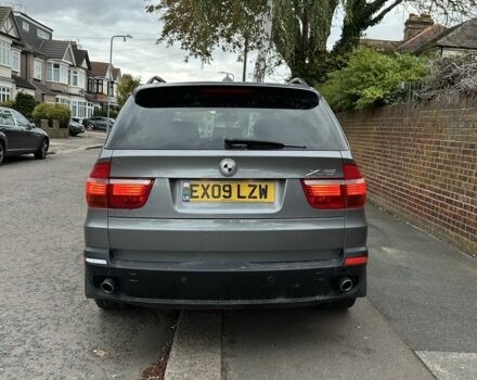 Серый БМВ Х5, объемом двигателя 3 л и пробегом 117 тыс. км за 5500 $, фото 5 на Automoto.ua