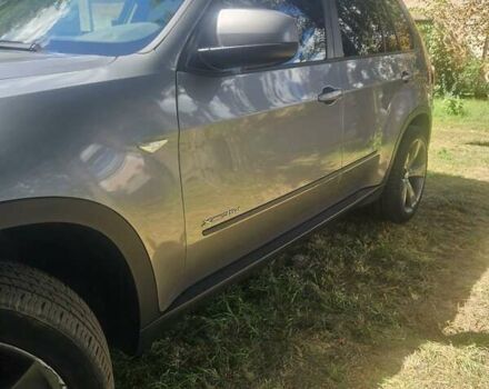 Сірий БМВ Х5, об'ємом двигуна 3 л та пробігом 286 тис. км за 14999 $, фото 3 на Automoto.ua