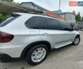 Серый БМВ Х5, объемом двигателя 3 л и пробегом 329 тыс. км за 14500 $, фото 3 на Automoto.ua