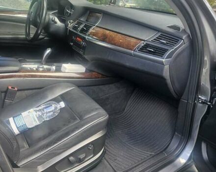 Сірий БМВ Х5, об'ємом двигуна 3 л та пробігом 286 тис. км за 14999 $, фото 22 на Automoto.ua