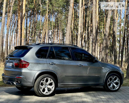 Сірий БМВ Х5, об'ємом двигуна 3 л та пробігом 198 тис. км за 15800 $, фото 16 на Automoto.ua