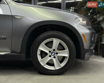 БМВ Х5 2009 в Одессе на Automoto.ua Серый БМВ Х5, объемом двигателя 4.8 л и пробегом 291 тыс. км за 9500 $, фото 4 на Automoto.ua