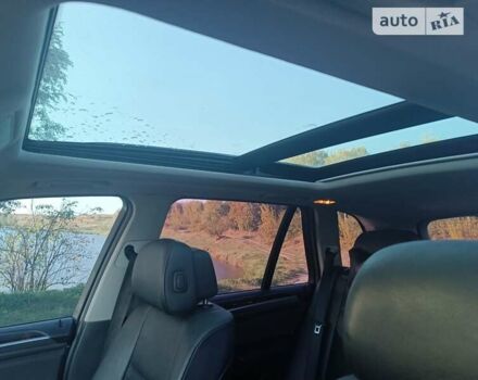 БМВ Х5 2009 в Шумск на Automoto.ua Серый БМВ Х5, объемом двигателя 3 л и пробегом 380 тыс. км за 18000 $, фото 13 на Automoto.ua