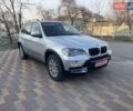 Серый БМВ Х5, объемом двигателя 3 л и пробегом 265 тыс. км за 16700 $, фото 1 на Automoto.ua