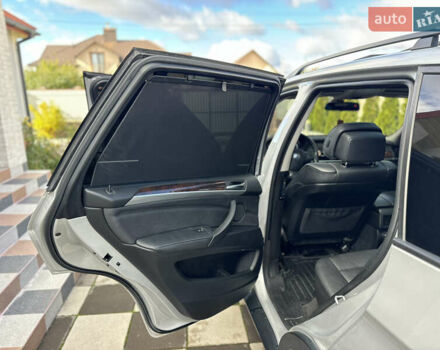 БМВ Х5 2009 в Летичеве на Automoto.ua Серый БМВ Х5, объемом двигателя 3 л и пробегом 223 тыс. км за 12299 $, фото 32 на Automoto.ua